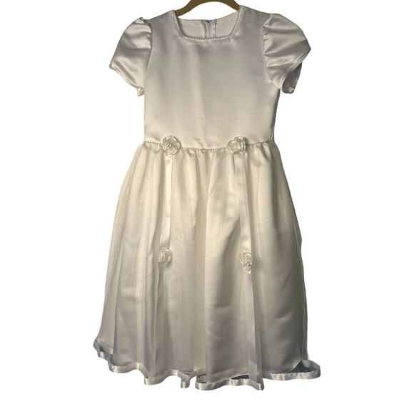 First Communion Dress Girls Size M White Taffeta Satin Trim Rosebuds Peal Detail - Picture 1 of 8